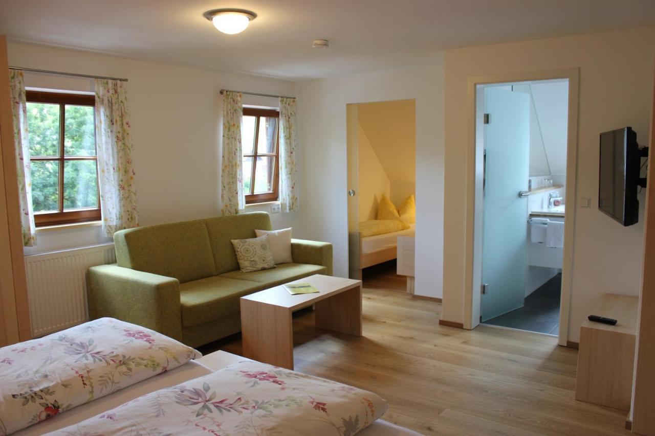 Schnurrenhof Apartment Зеебах Екстериор снимка